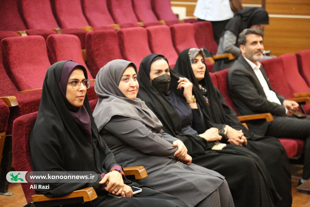 "جنگ شادی هزار لبخند" ویژه کودکان پیشدبستانی در بوشهر برگزار شد