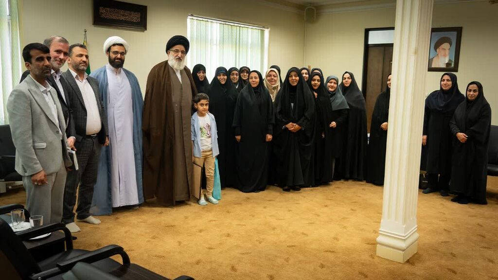 کودکان را سرمایهدار کنید؛ تاکید نماینده ولی فقیه در البرز بر تقویت روحیه حماسی و ملی در نسل آینده