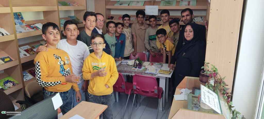 پرواز سیمرغ بر فراز دیار شعر و اندیشه