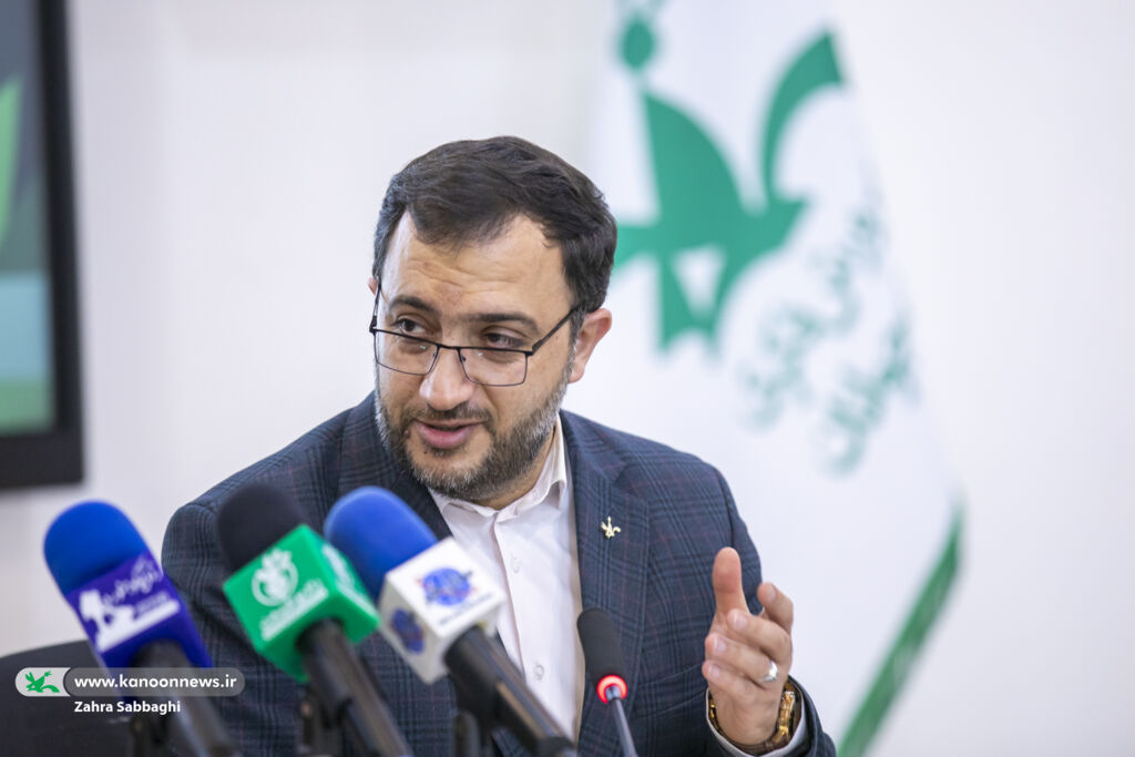 توجه کانون به تولید تئاتر، بازی و کتاب با موضوع محیط زیست از دیرباز تاکنون