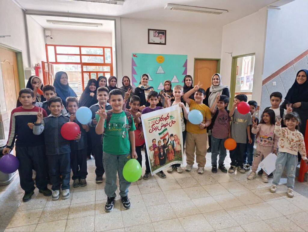 از «تور همدانگردی» تا کارگاه نقاشی«مادر و کودک»