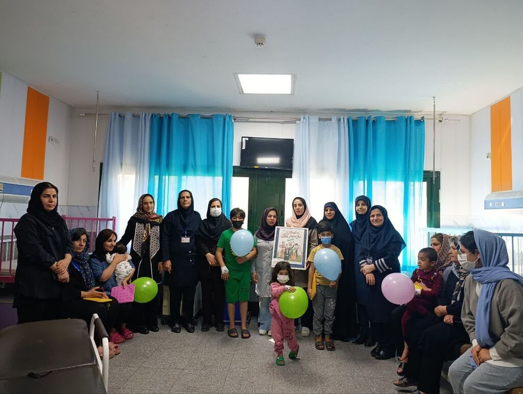 از «تور همدانگردی» تا کارگاه نقاشی«مادر و کودک»