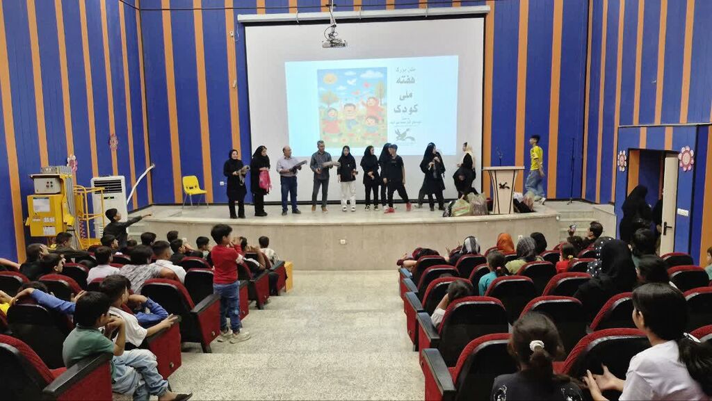 جشن امید و حمایت از کودکان کار در مرکز شماره ۱۱ کانون کرمانشاه