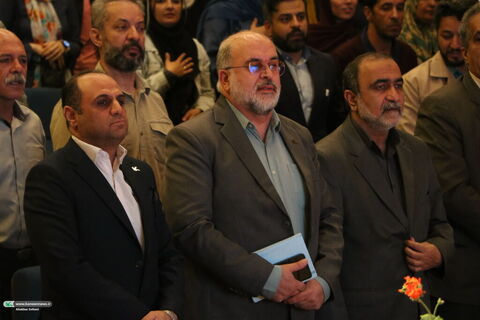 نشست کارنامه با حضور هوشنگ مرادی کرمانی