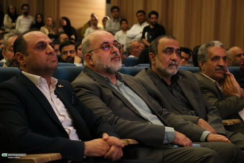 نشست کارنامه با حضور هوشنگ مرادی کرمانی