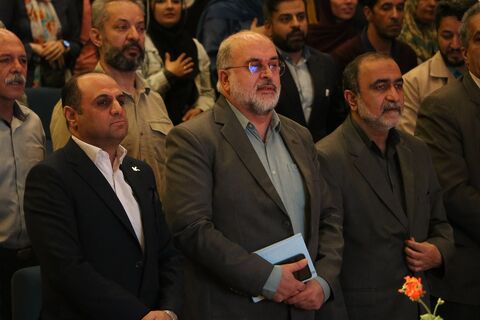 آیین تجلیل از هوشنگ مرادی کرمانی در برنامه کارنامه