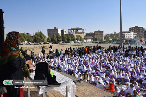حضور تماشاخانه سیار کانون در الیگودرز- لرستان
