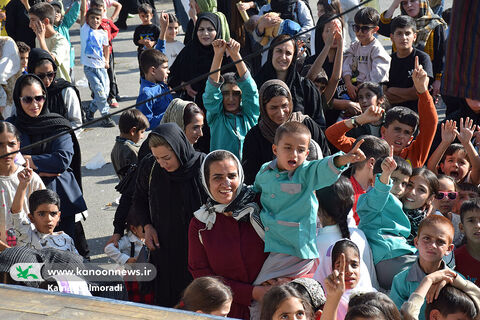 حضور تماشاخانه سیار کانون در الیگودرز- لرستان