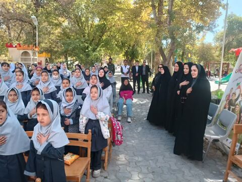 کاشت نهال با یاد «نام‌آوران قوچان» همزمان با هفته ملی کودک
