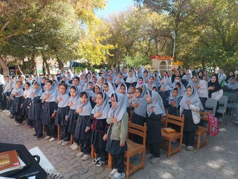 کاشت نهال با یاد «نام‌آوران قوچان» همزمان با هفته ملی کودک
