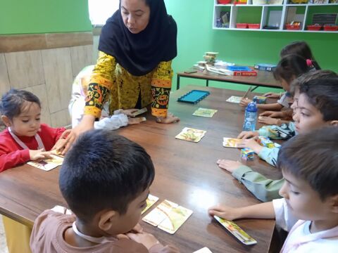 برگزاری جشن علمی اعضای فعال گروه رصدخانه کانون استان همزمان با هفته ملی کودک