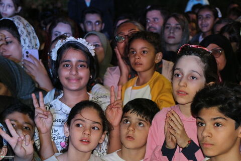 جشن بزرگ هفته ملی کودک و نوخوان‌ها به همراه جنگ شادی با حضور مل‌مل