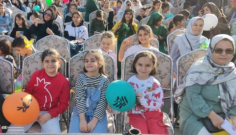 روز شاد کودکان سنندجی در هفته ملی کودک