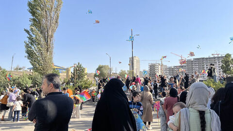 پرواز امید و شادی بر فراز شورابیل؛ جشنواره بادبادک‌ها به روایت تصویر