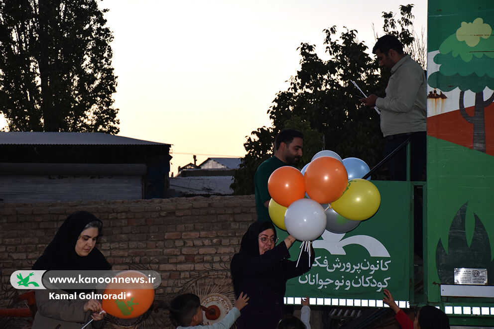 شاپورآباد الیگودرز آخرین ایستگاه تماشاخانه سیار درلرستان