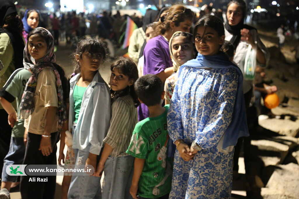 رصد روی ماه در جوار دریای پارس