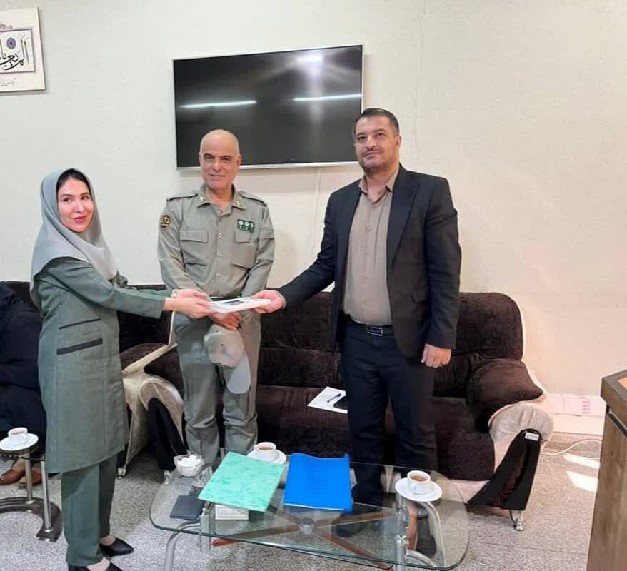 دیدار مسئول مرکز بستک با رییس دادگستری و رئیس منابع طبیعی این شهرستان