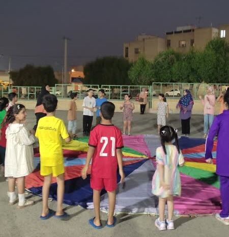 برگزاری برنامه شاد به مناسبت هفته ملی کودک در مرکز زیباشهر بندرعباس