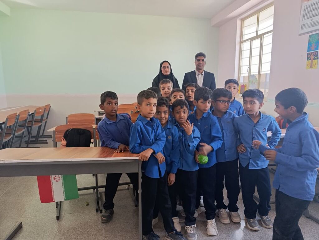 جشن هفته ملی کودک در دبستان روستای شمیل