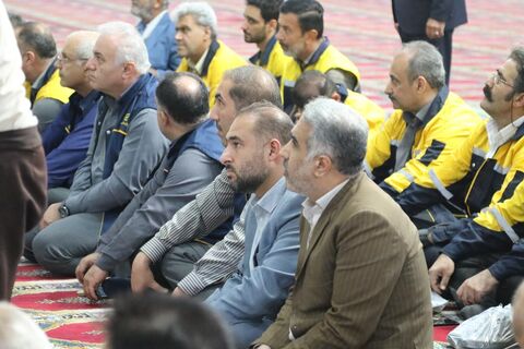 قرائت بیانیه عضو کودک کانون مازندران و سخنرانی پیش از خطبه مدیرکل کانون مازندران در نمازجمعه ساری