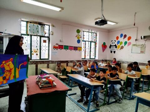 به همت مرکز بستک؛برنامه فرهنگی و ادبی در جمع کودکان روستای دهتل برگزارشد