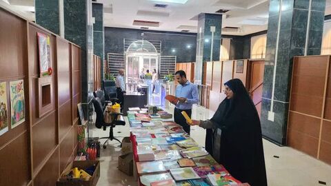 به همت کانون هرمزگان؛ عرضه کتاب و سرگرمی در هفته ملی کودک در استانداری هرمزگان