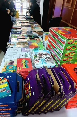 به همت کانون هرمزگان؛ عرضه کتاب و سرگرمی در هفته ملی کودک در استانداری هرمزگان