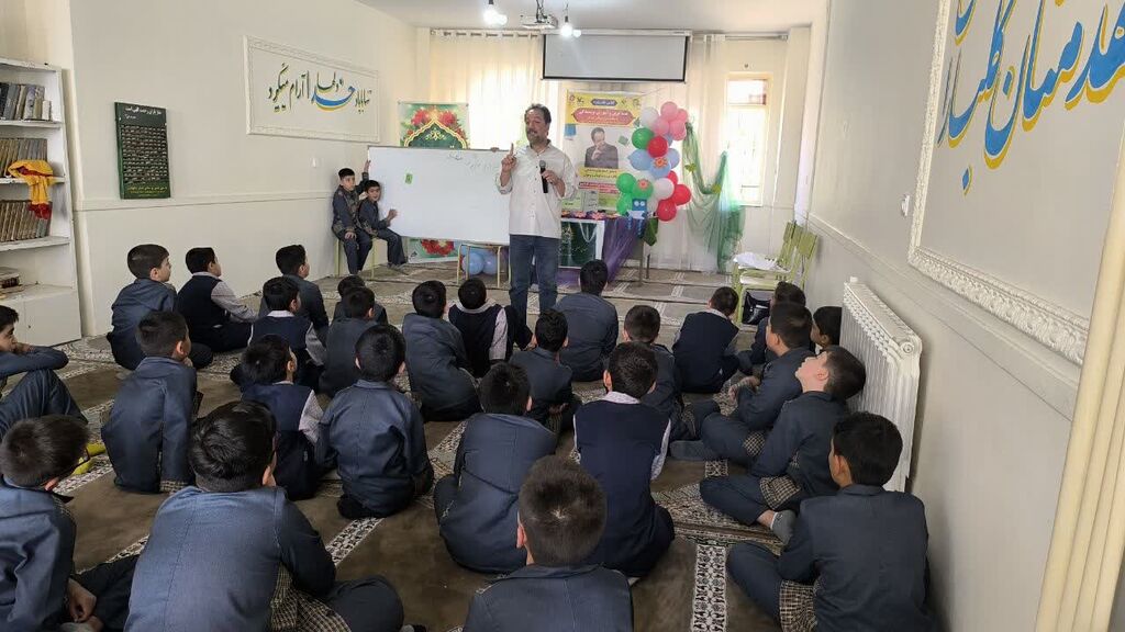 ساخت قایق‌های صمود با دستان کودکانه