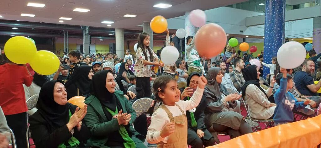 ساخت قایقهای صمود با دستان کودکانه