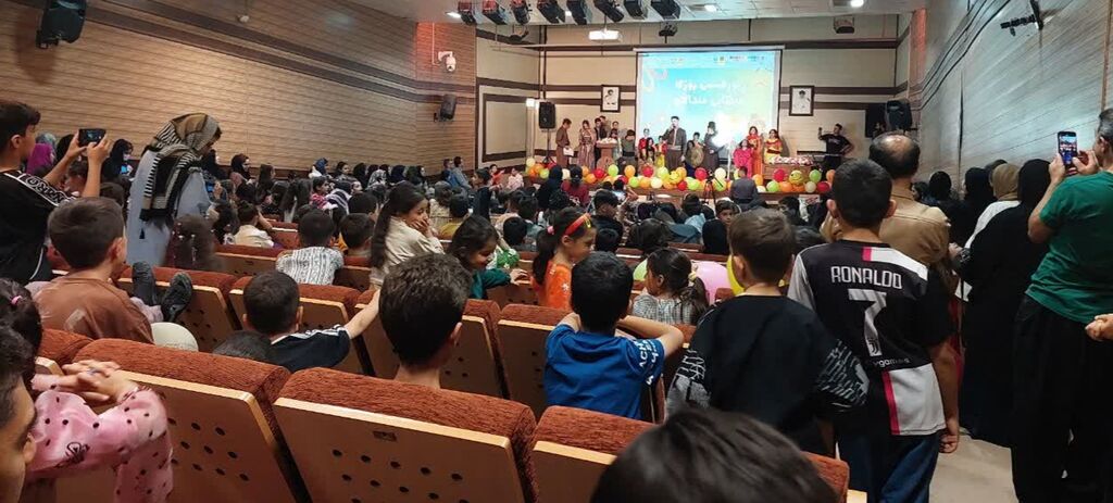 جشن "روژی مندالان" در جوانرود برگزار شد