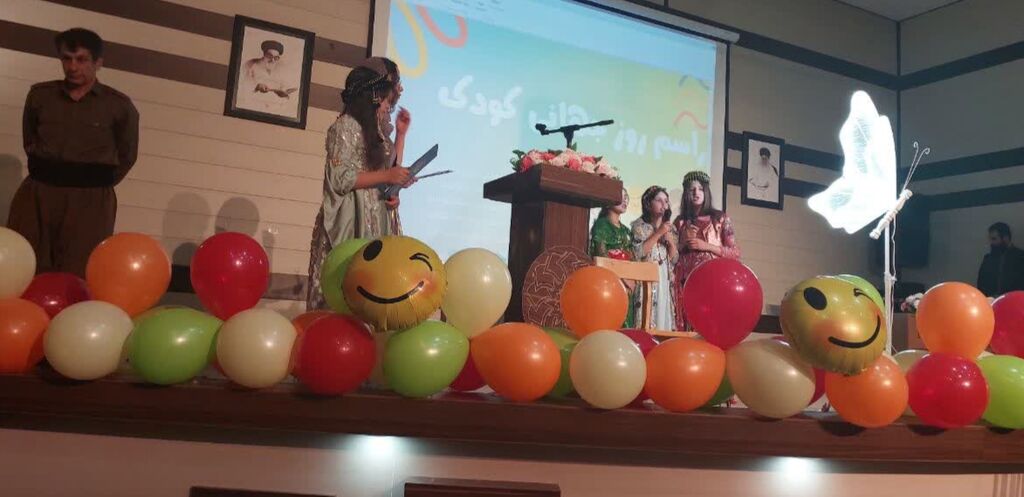 جشن "روژی مندالان" در جوانرود برگزار شد