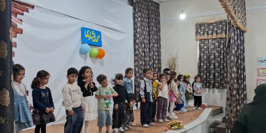 کودکان کنگاوری میهمان کانون شدند