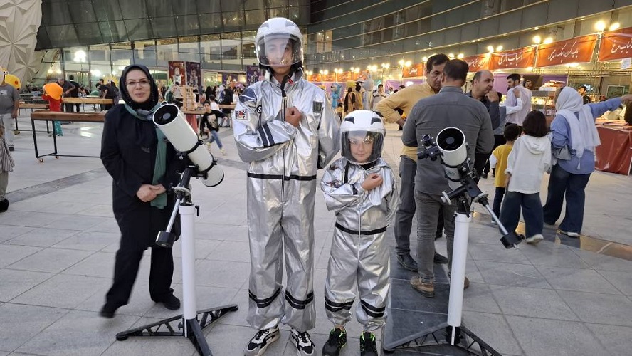 چهار شب شور نجومی در هفته جهانی فضا در کانون استان اصفهان