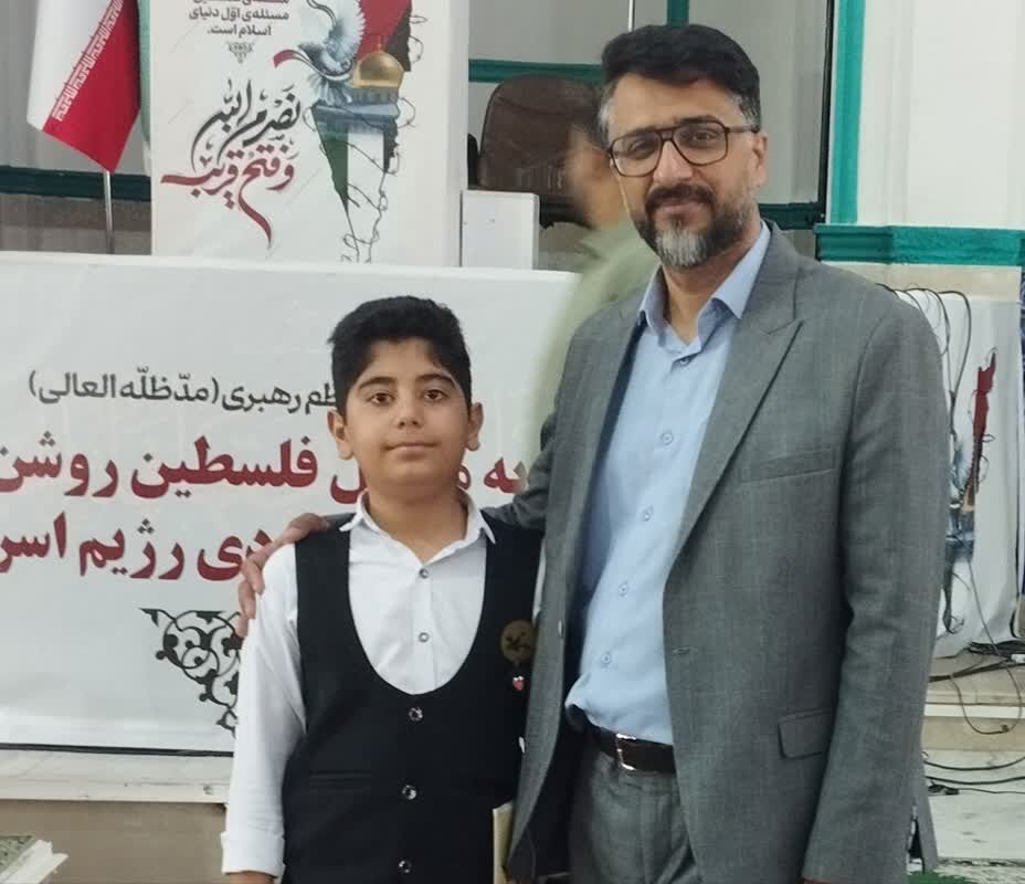 خوانش بیانیه هفته ملی کودک در نماز عبادی سیاسی جمعه بندرعباس