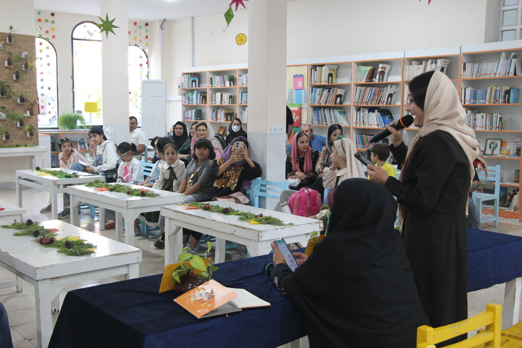 مرکز فرهنگی هنری شماره یک شیراز میزبان نشست حافظپژوهی و مسابقه شعرخوانی کودکان شد