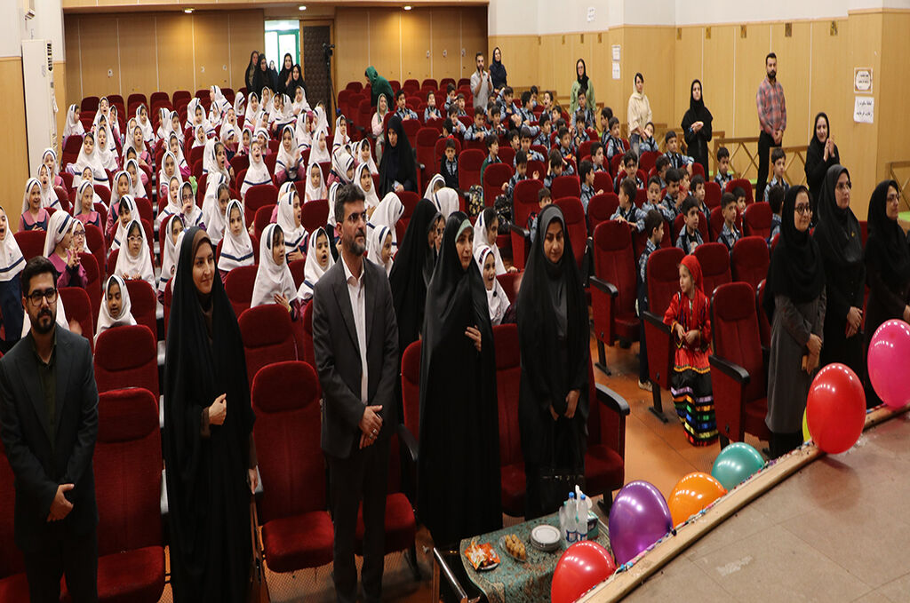 جشن ملی نوخوانها در رشت برگزارشد