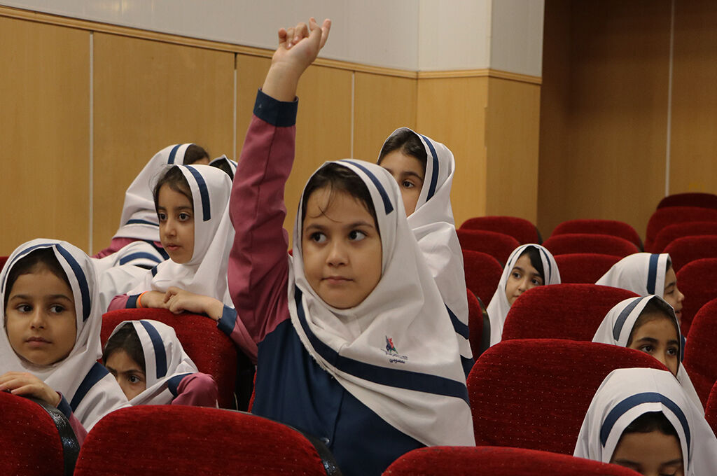 جشن ملی نوخوانها در رشت برگزارشد