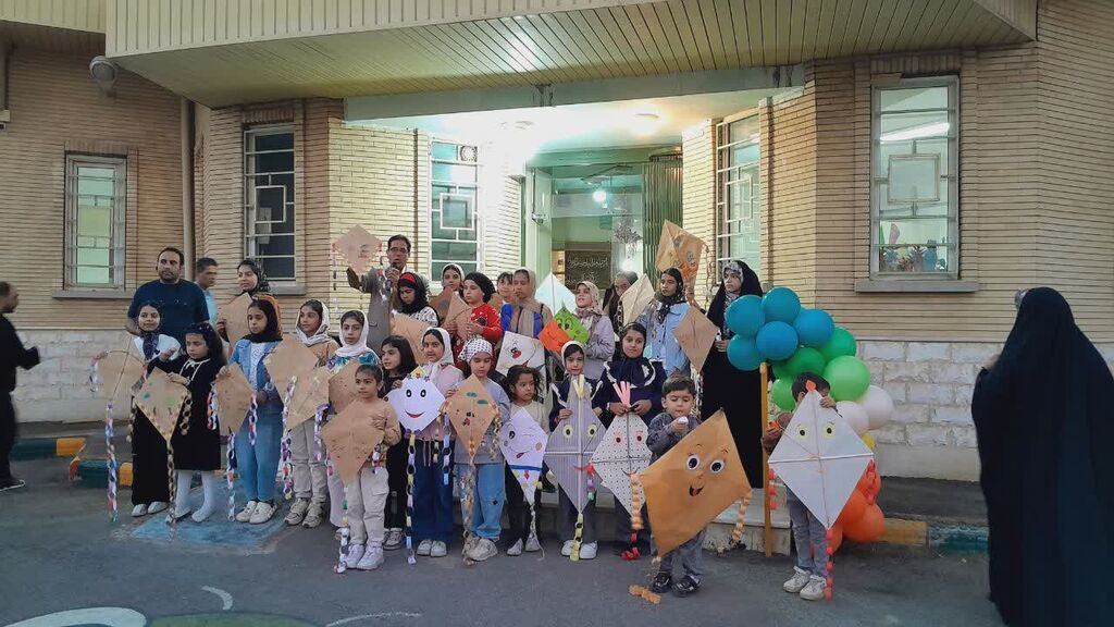 «جشن قصهها و بادبادکها» در کانون شماره ۲ شاهرود برگزار شد