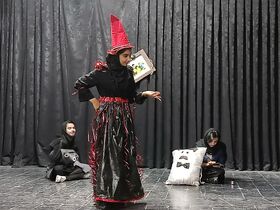 اجرای نمایش عروسکی «از اینجا برو» مرکز فرهنگی هنری شماره یک زاهدان(سیستان و بلوچستان)