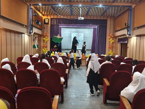 جشن نوخوان ها در مرکز 4