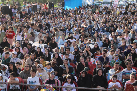 رواز امید و شادی بر فراز شورابیل؛ جشنواره بادبادک‌ها به روایت تصویر(2)