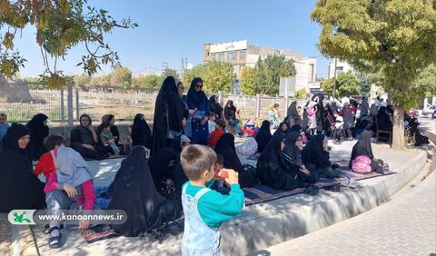 نمایش عروسکی «قهرمان آکواریوم» در ۷ شهرستان زنجان با تماشاخانه سیار به روایت تصویر