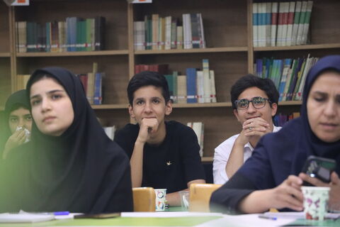 نشست تخصصی " قصه‌گو به مثابه کارگردان" با حضور الهام دارابی