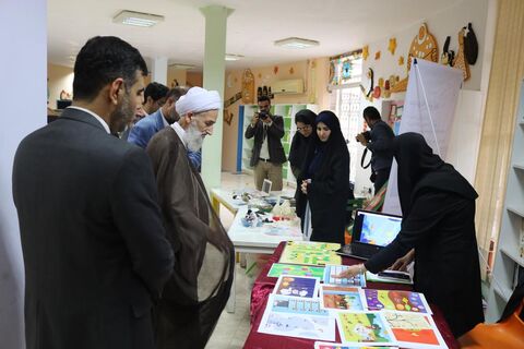 بازدید نماینده ولی فیقه در مازندران از نمایشگاه هفته ملی کودک