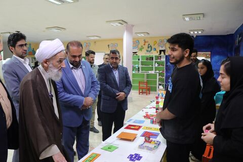 بازدید نماینده ولی فیقه در مازندران از نمایشگاه هفته ملی کودک