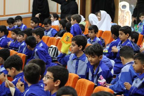 بازدید نماینده ولی فیقه در مازندران از نمایشگاه هفته ملی کودک