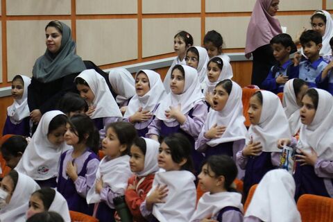 بازدید نماینده ولی فیقه در مازندران از نمایشگاه هفته ملی کودک
