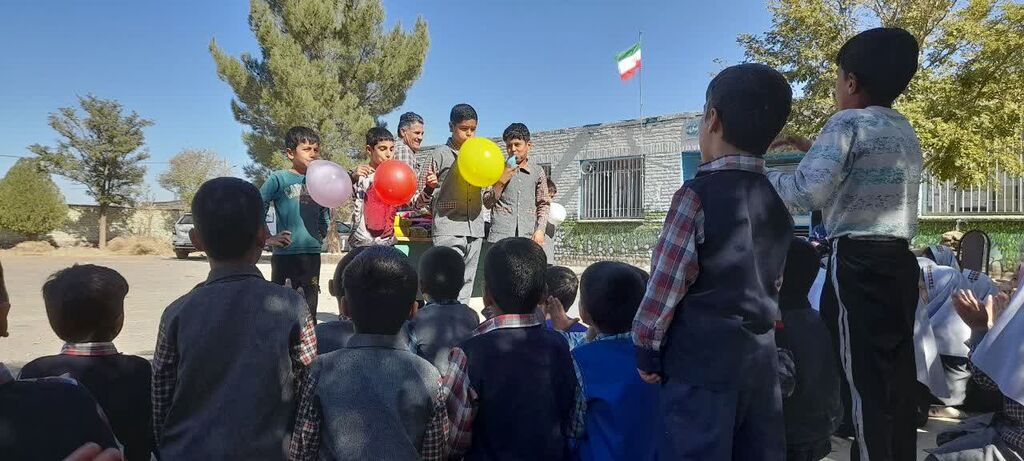 جشن روز جهانی کودک در روستای خوجان نیشابور
