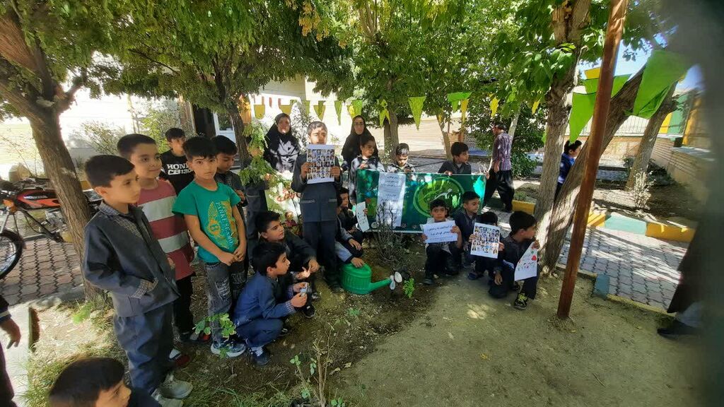 فعالیت گسترده مراکز فرهنگی- هنری کانون پرورش فکری همدان در هفته ملی کودک