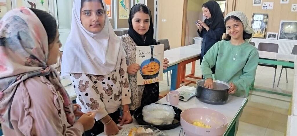 روزی خوشمزه در مرکز نقده